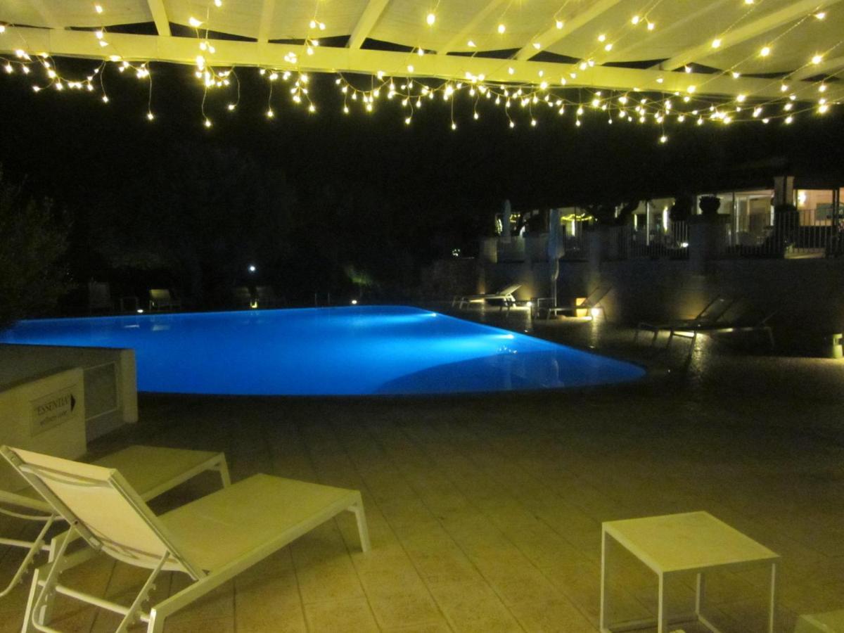 Corte Di Ferro Hotel & Wellness Resort 카로비그노 외부 사진